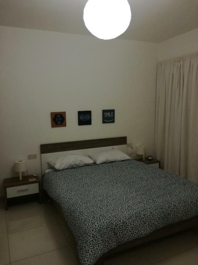 No8 @ Seabreeze Court Apartment Mellieħa Exterior foto